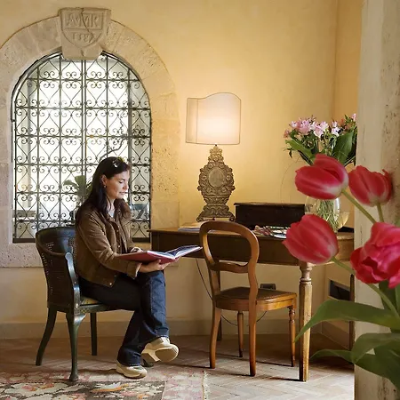 Hotel Algilà Ortigia Charme 4*